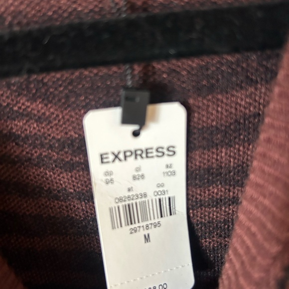 Express Zebra Print Mini Sweater Skirt burgundy red knit size M Skirt tiger - Picture 4 of 8